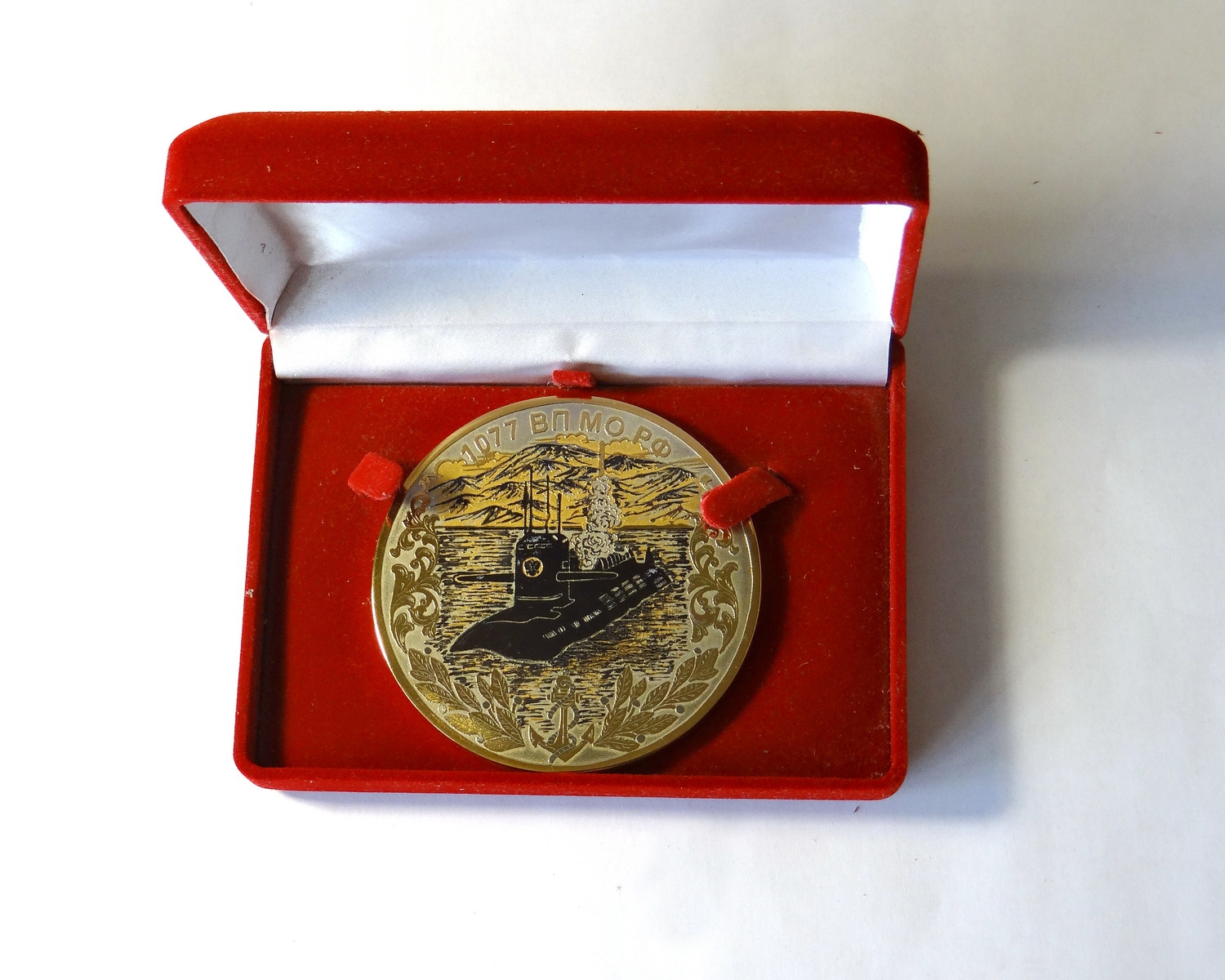 Медаль с гравюрой и золочением по индивидуальному заказу.