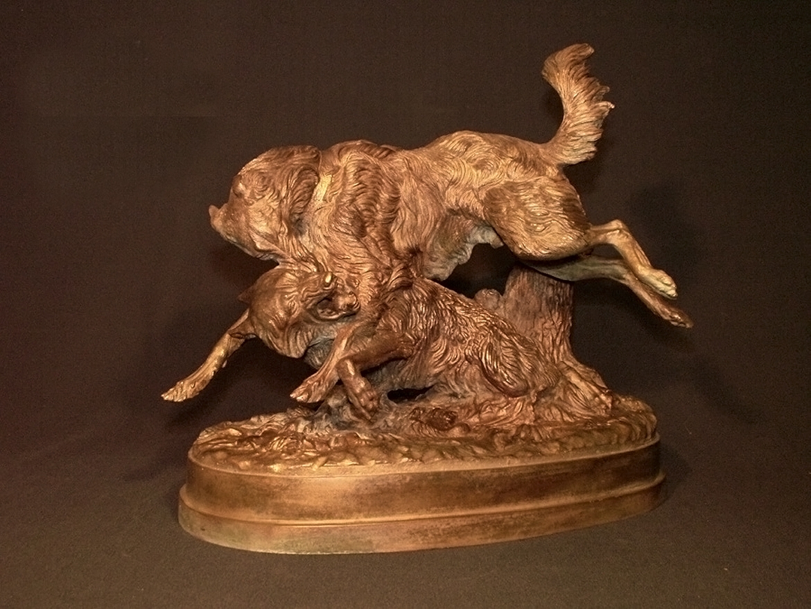 Статуя «Борзая с волком».