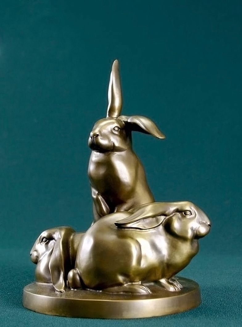 Статуя «Кролики».